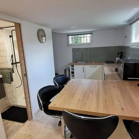 Apartamento La Casita Saint-Étienne-du-Grès Exterior foto